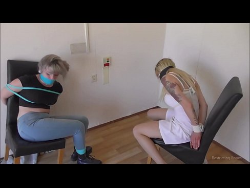 ❤️ Asılı / bağlanmış və ağzı bağlanmış / çətinlik içində olan qız ️❌ Porno bizdə az.tvmarket.top ❤