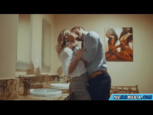 ❤️ Döşlü sarışın sizi ictimai tualetdə aldatdıqda ️❌ Porno bizdə az.tvmarket.top ❤